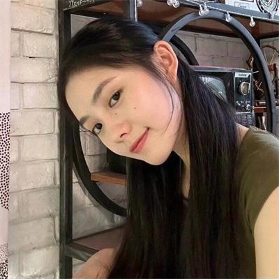 黑色灯塔